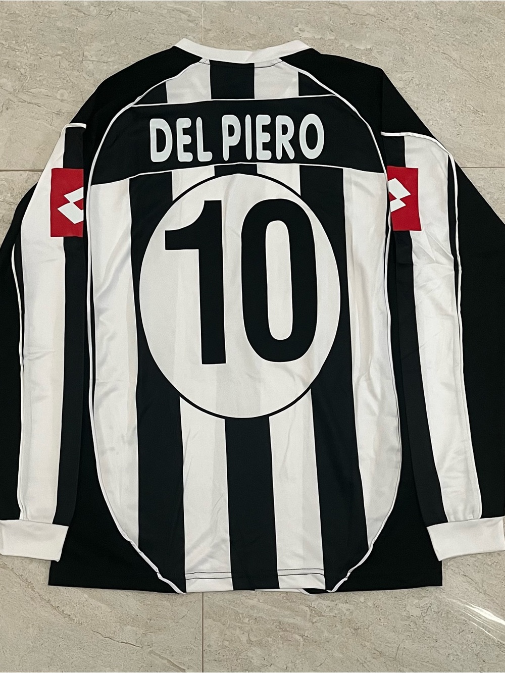 Juventus 02/03 Home kit long sleeve - Del Piero #10 SIZE X-LARGE